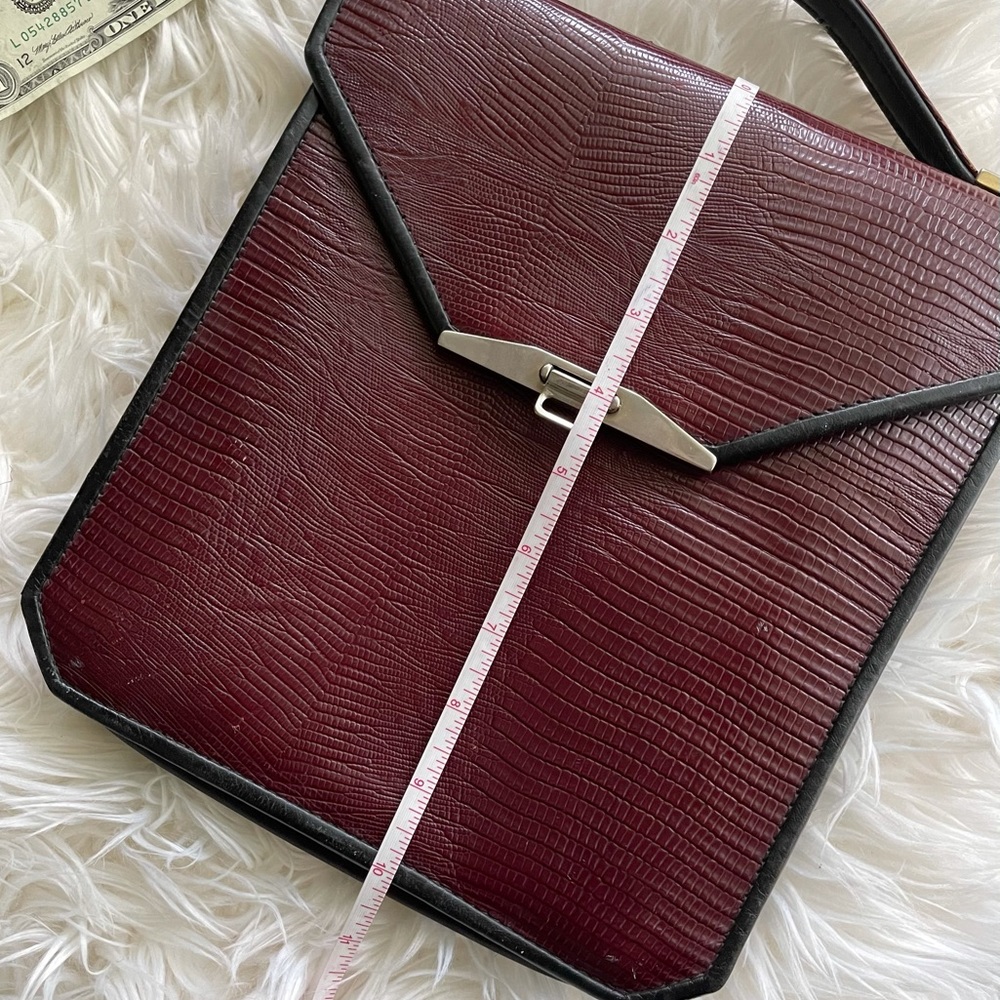 Vintage Real Leather Embossed Messenger Bag Purse - Picture 9 of 11